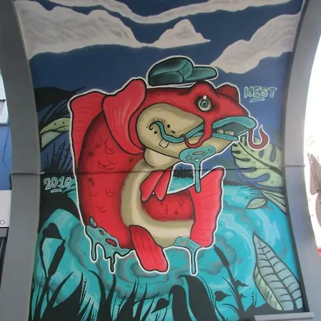 White House 3* 아베이루