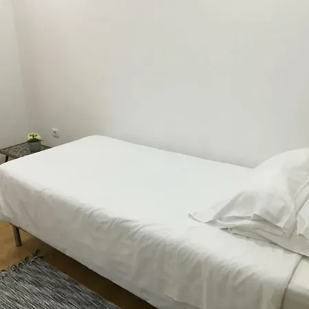 White House ゲストハウス 3*